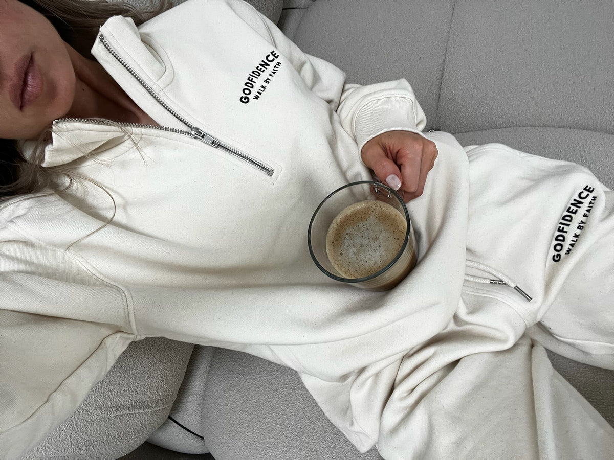 GODFIDENCE HALF ZIP BEIGE