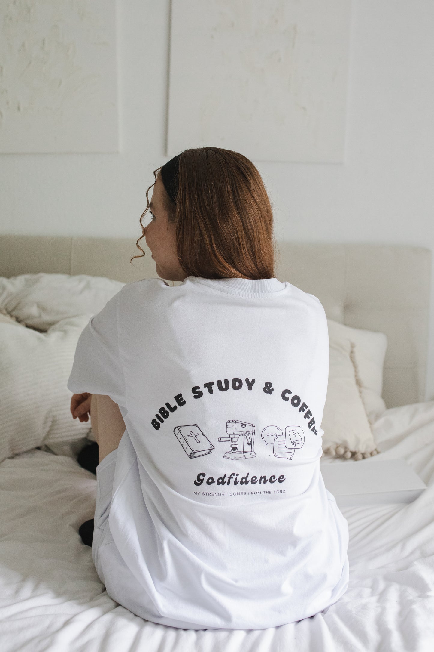 BIBLE STUDY & COFFEE TSHIRT WEIß