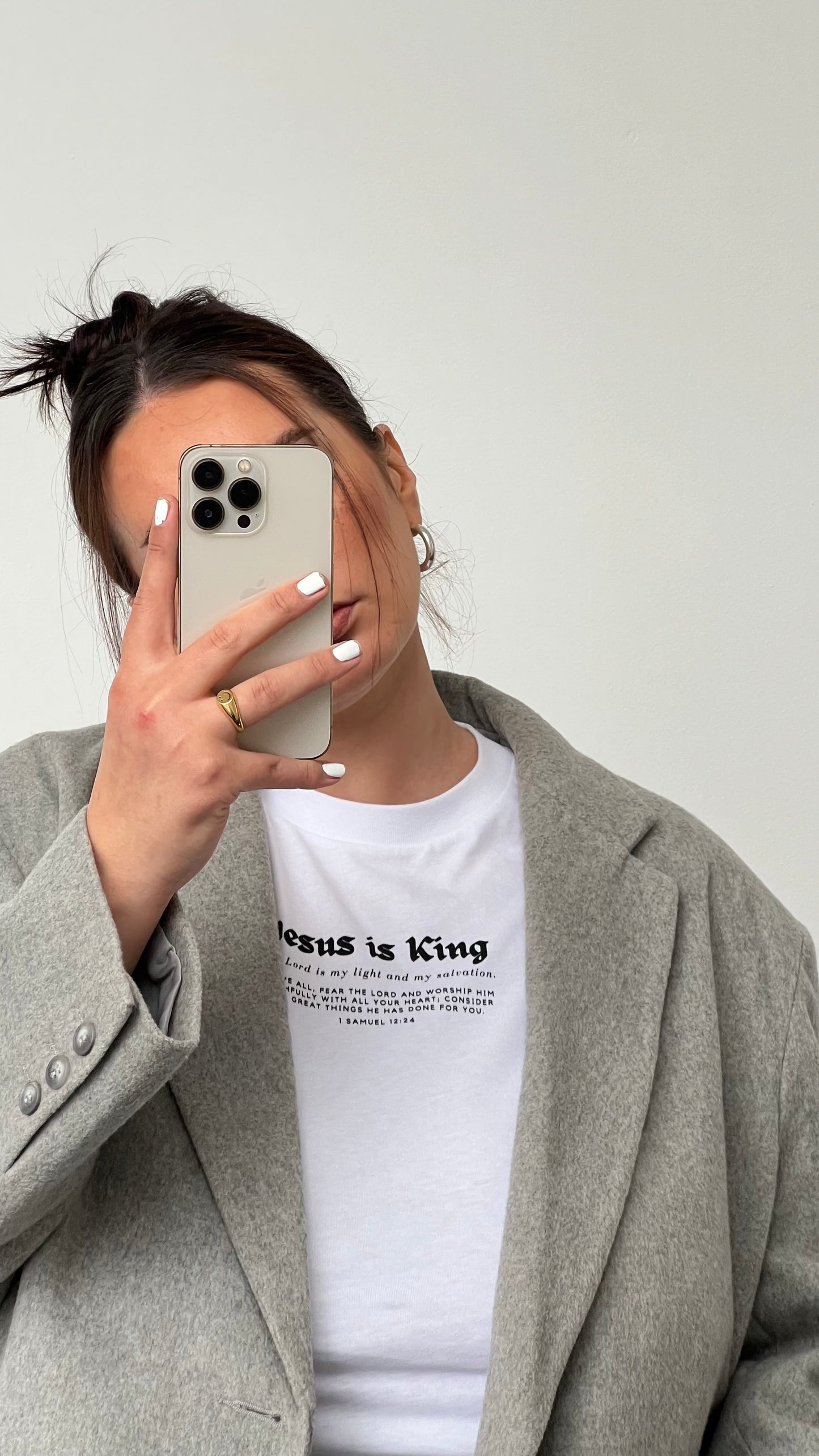 JESUS IS KING white Shirt