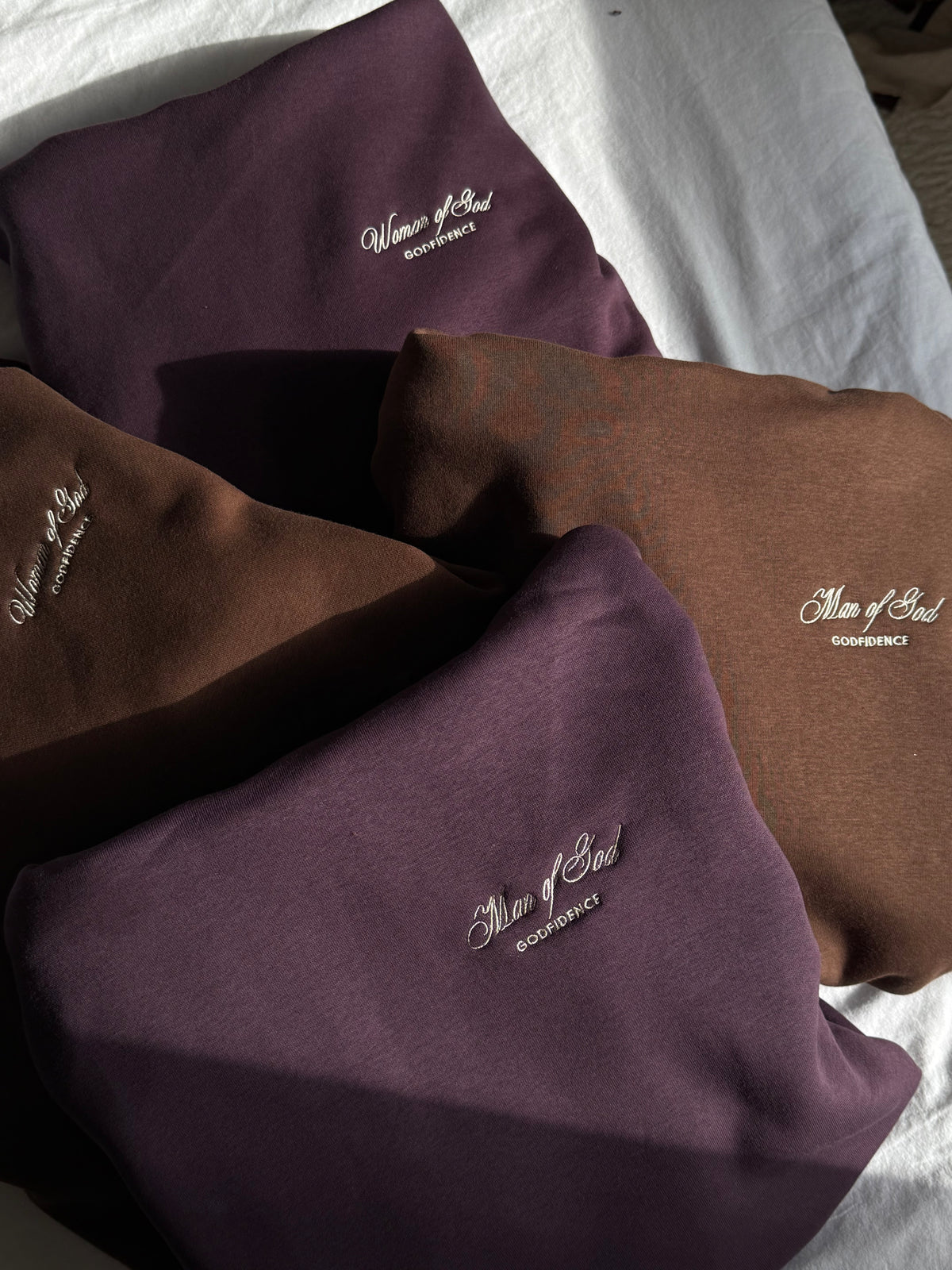 Man of God Hoodie -Dunkel Lila