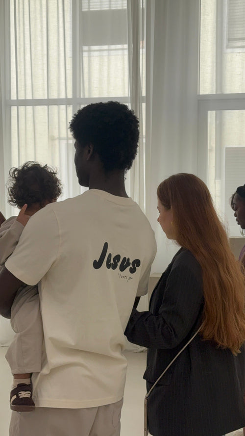 "JESUS LOVES YOU" TSHIRT BEIGE