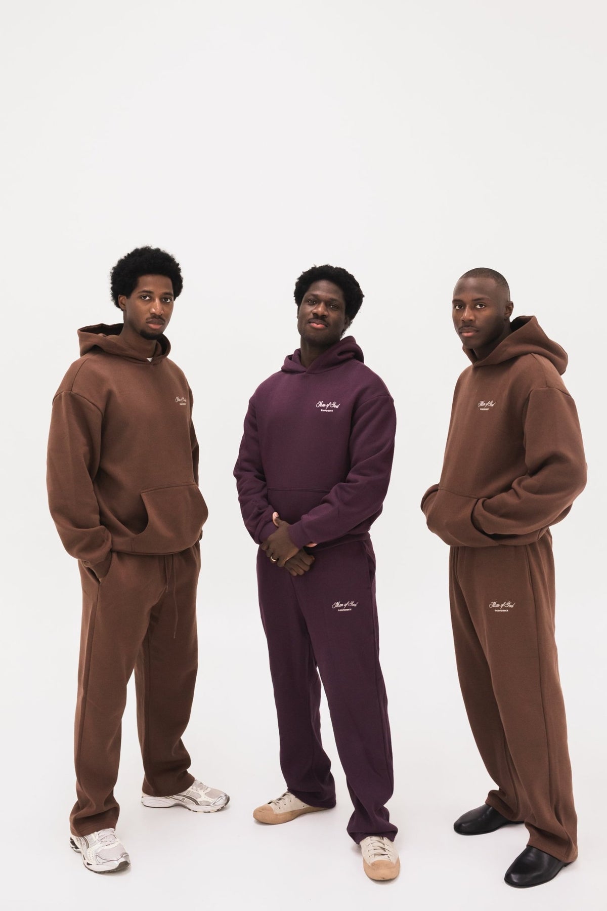 Man of God Sets in Braun und Purple